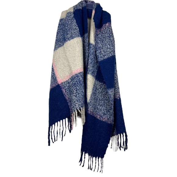 Anthropologie Colorblock Soft Chunky Blanket Scarf - Picture 1 of 4